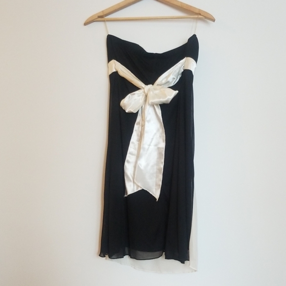 B&W strapless mini dress - Picture 4 of 4
